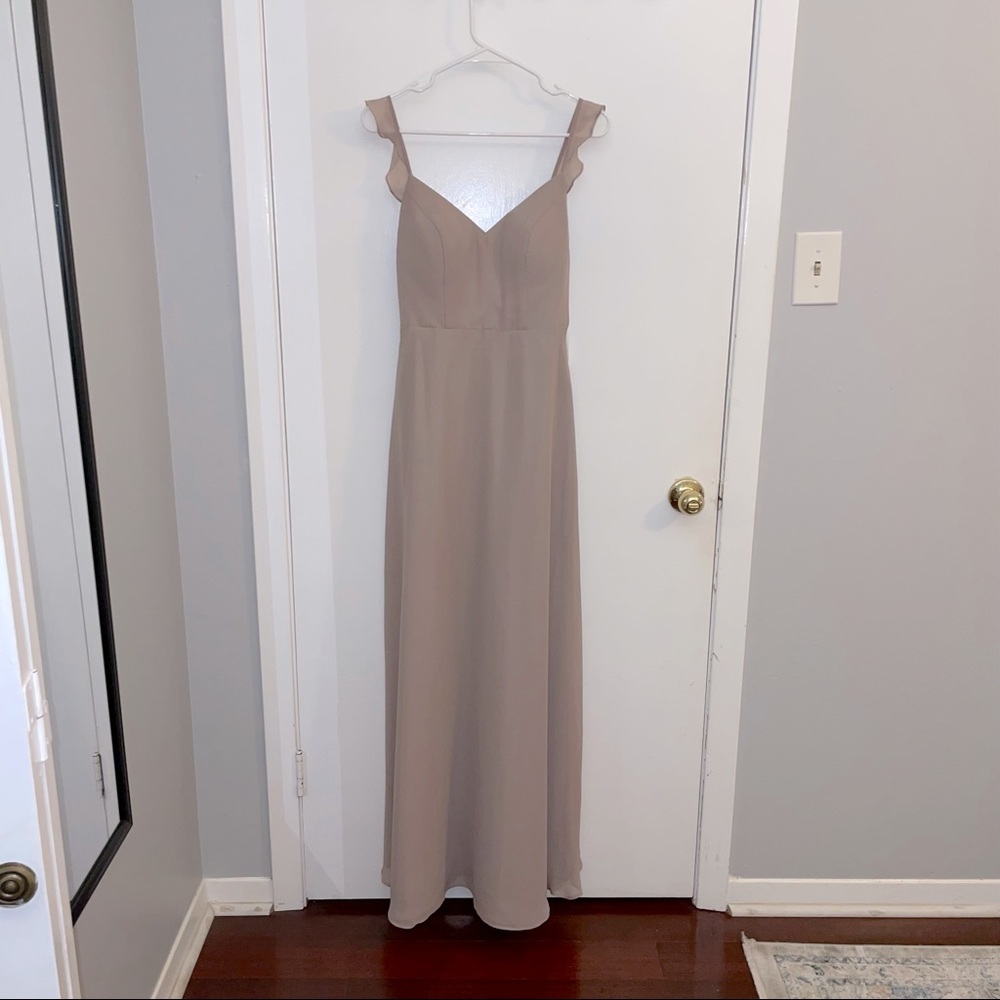 Azazie Everlee in Taupe